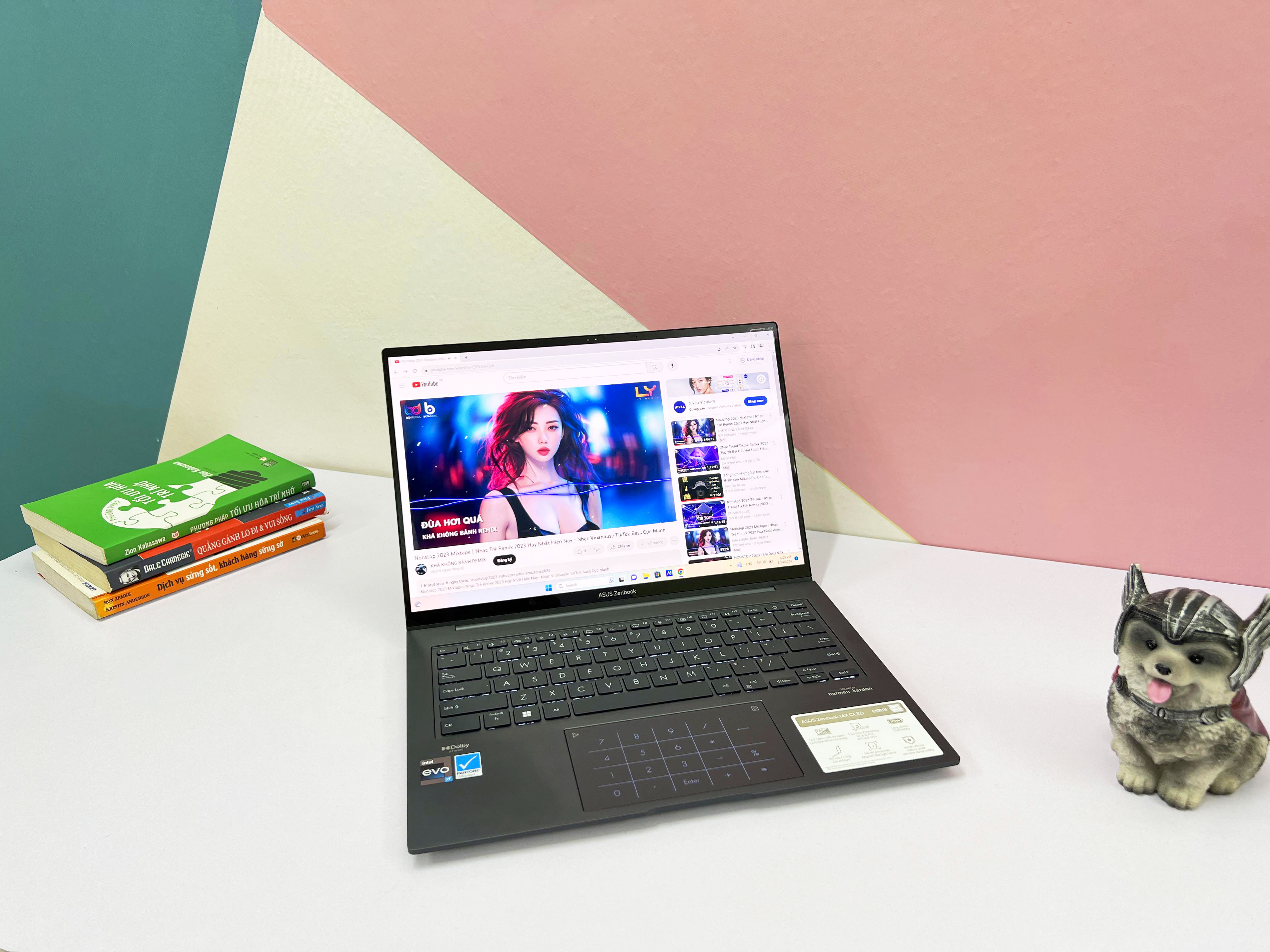 ASUS Zenbook 14 Q420VA (Intel Core I7-13700H | RAM 16GB |SSD M.2 NVMe 512GB | 14,5" OLED HDR 2,8K | Card Intel Iris Xe Graphics)