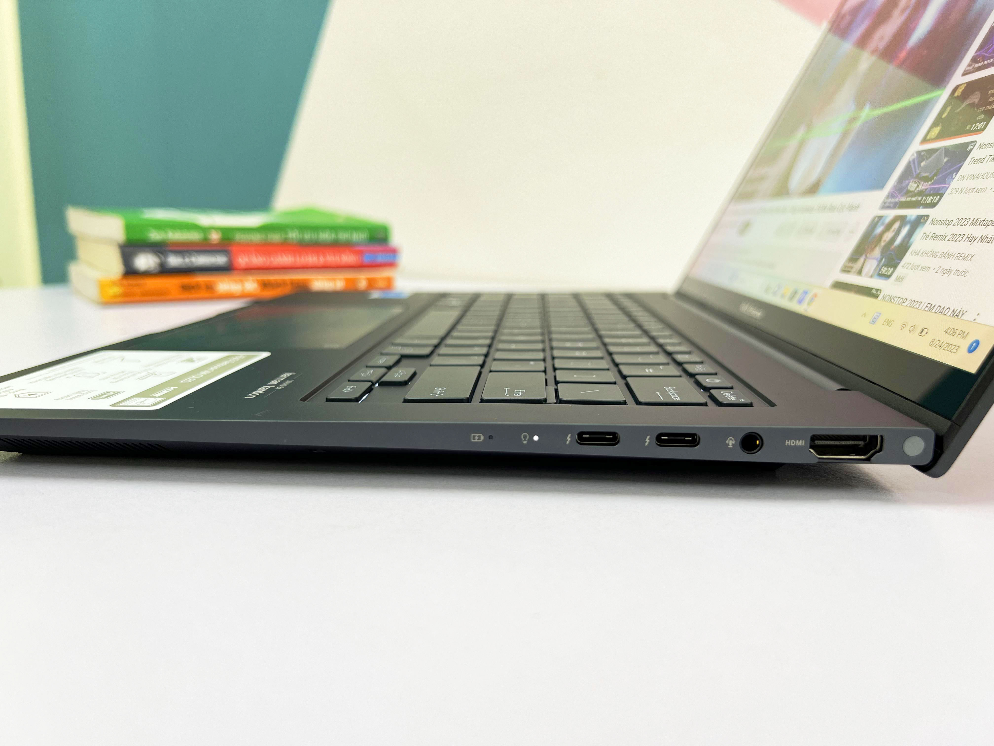 ASUS Zenbook 14 Q420VA (Intel Core I7-13700H | RAM 16GB |SSD M.2 NVMe 512GB | 14,5" OLED HDR 2,8K | Card Intel Iris Xe Graphics)