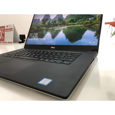Dell Precision 5520 (i7-7820HQ | RAM 16GB |SSD M.2 NVMe 512GB | 15.6 " Full HD 1920 X 1080 | Card NVIDIA Quadro M1200 4gb )