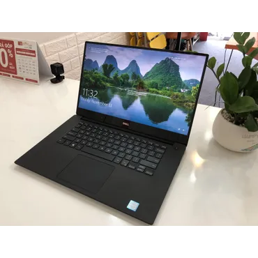 Dell Precision 5520 (i7-7820HQ | RAM 16GB |SSD M.2 NVMe 512GB | 15.6 " Full HD 1920 X 1080 | Card NVIDIA Quadro M1200 4gb )