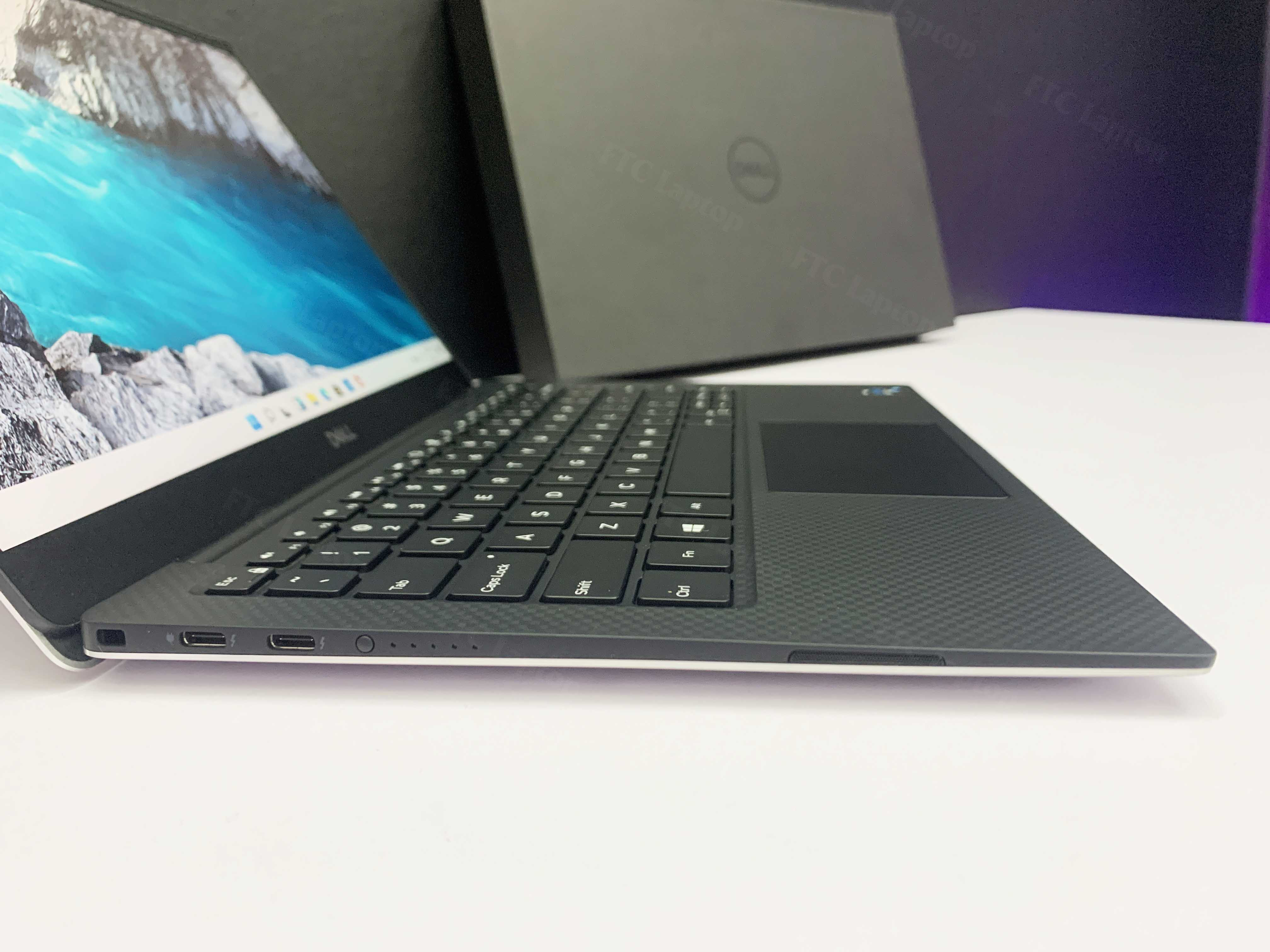 Dell XPS 9305 (Core I5-1135G7 | RAM 8GB | SSD NVMe 256GB | 13.3 Inch FullHD IPS 1920x1080 | Card On )