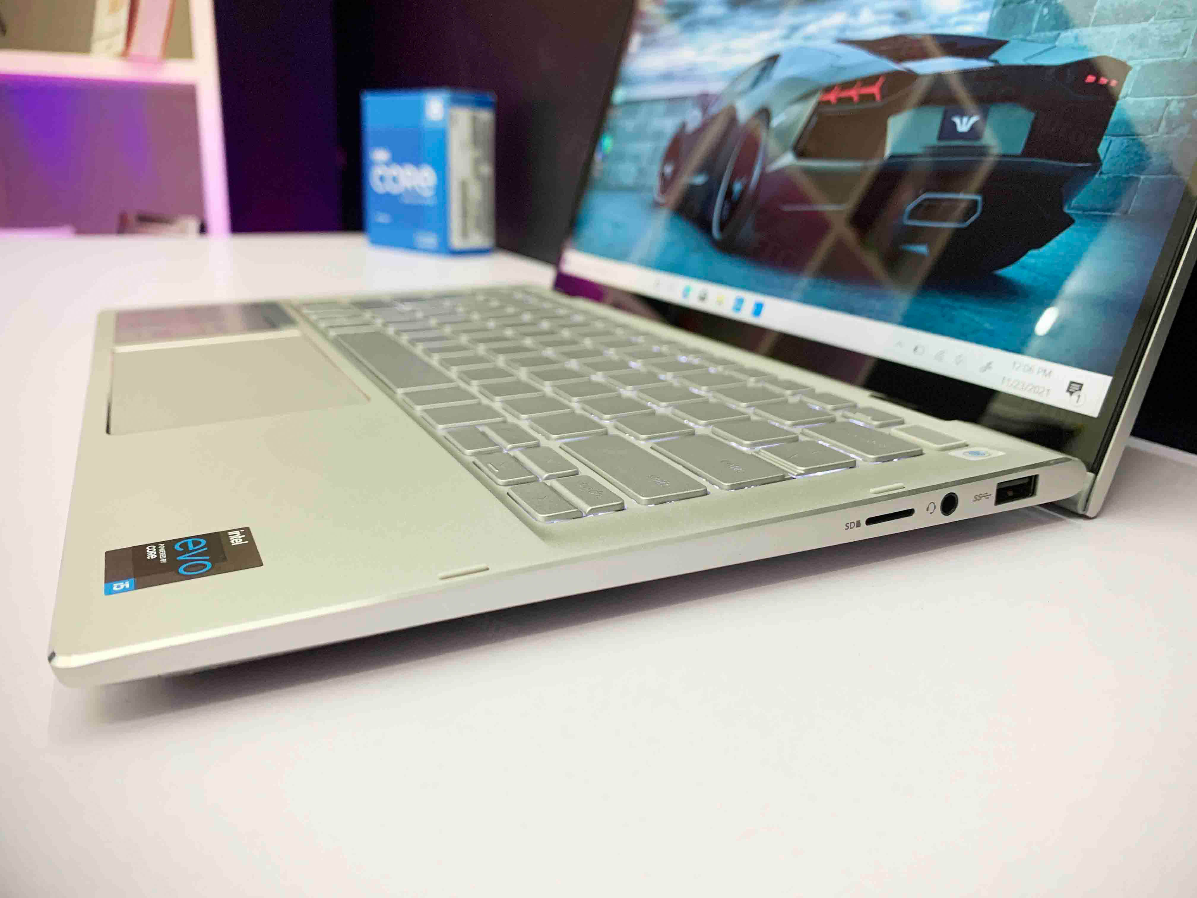 Dell Inspiron 7306 2in1 (Intel Core I5-1135G7 | RAM 8GB | SSD M.2 512GB | 13.3 Inch FHD WVA Gập 360 ( 1920x1080 ) Truelife Touch Narrow&nbsp;| Card Intel&nbsp;Iris&nbsp;Xe Graphics )
