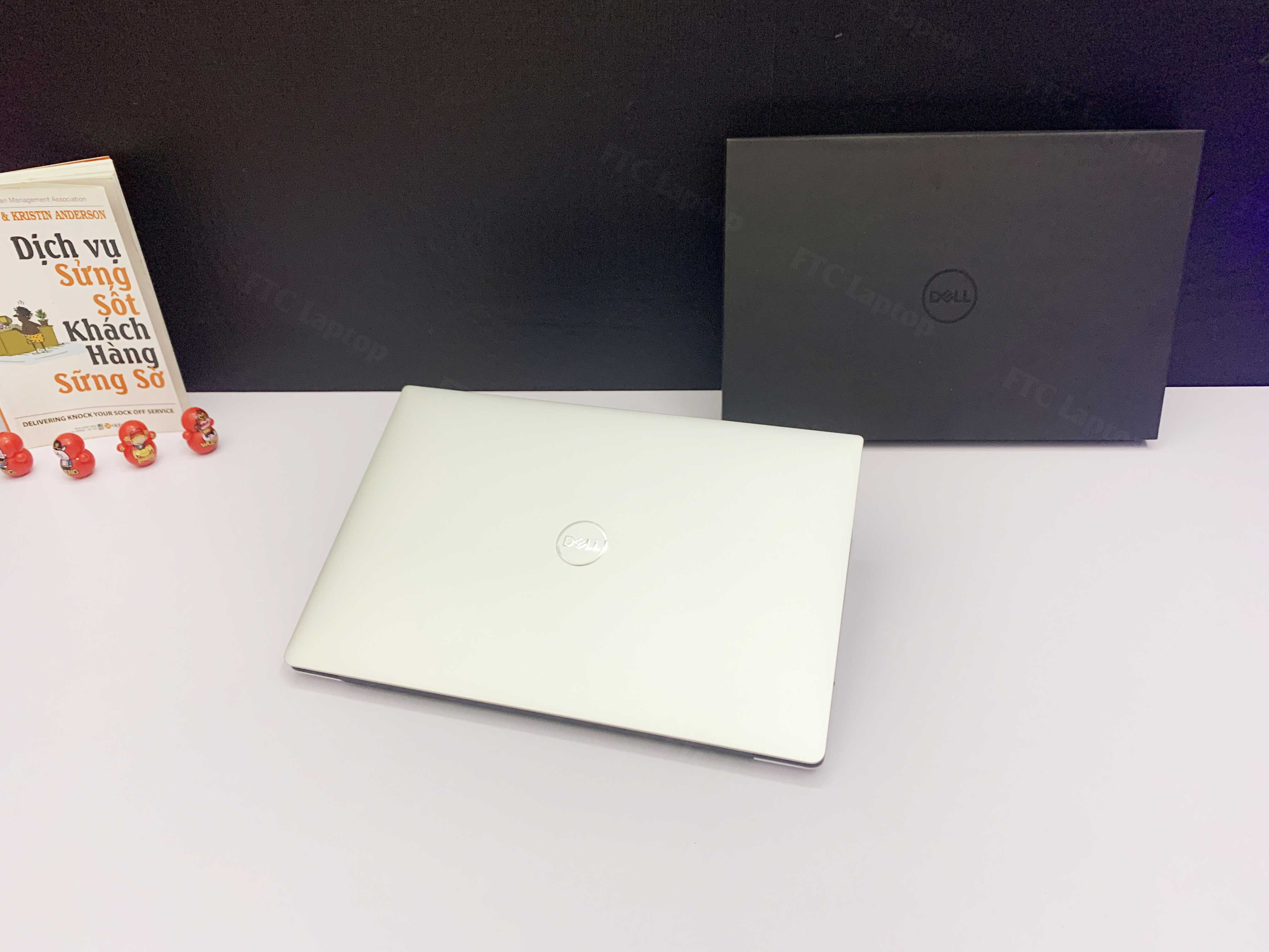 Dell XPS 9305 (Core I5-1135G7 | RAM 8GB | SSD NVMe 256GB | 13.3 Inch FullHD IPS 1920x1080 | Card On )