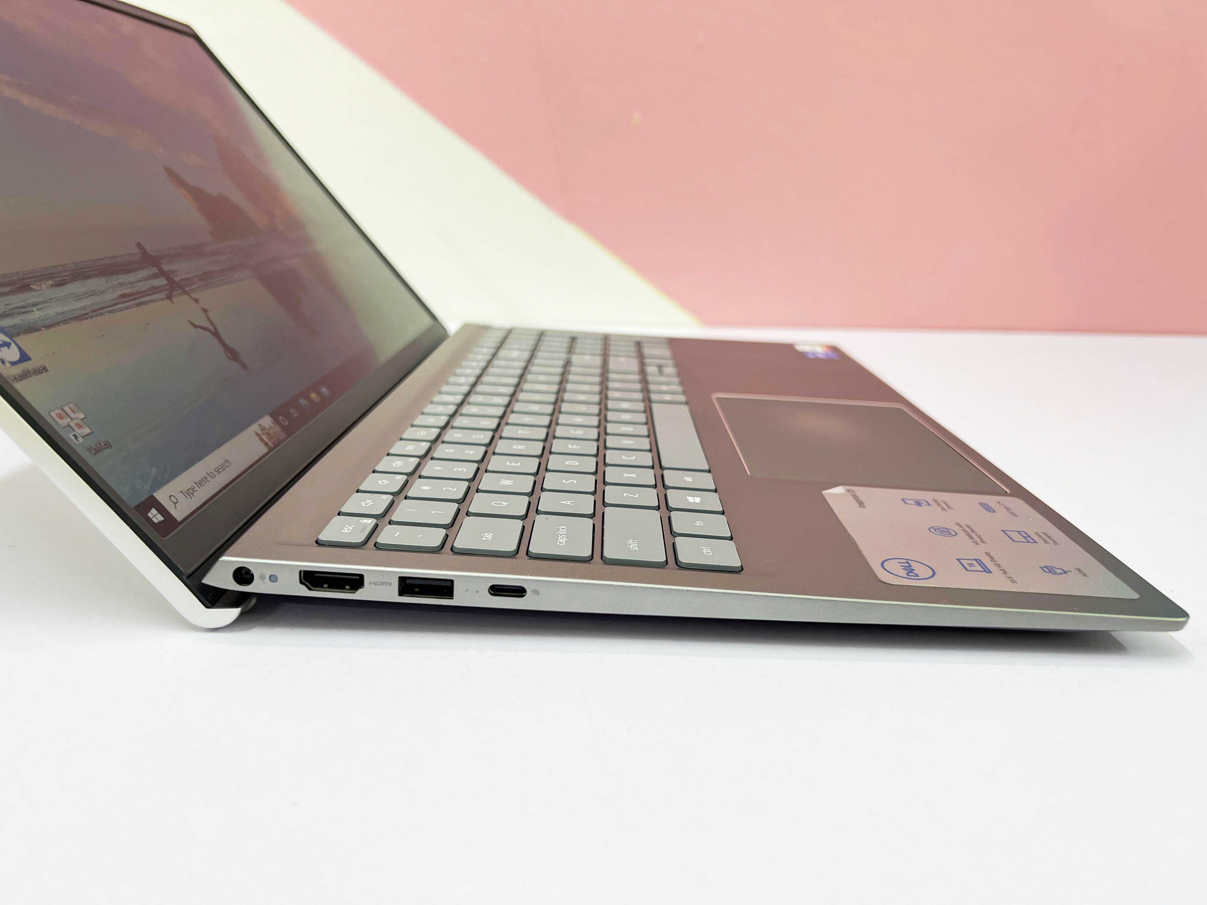 Dell Inspiron 15 - 5510 (Intel Core I5-11320H | RAM 8GB | SSD M.2 256GB | 15.6 Inch FHD WVA 1920x1080 | Card Intel Intel Iris Xᵉ | Windows 11 Home)