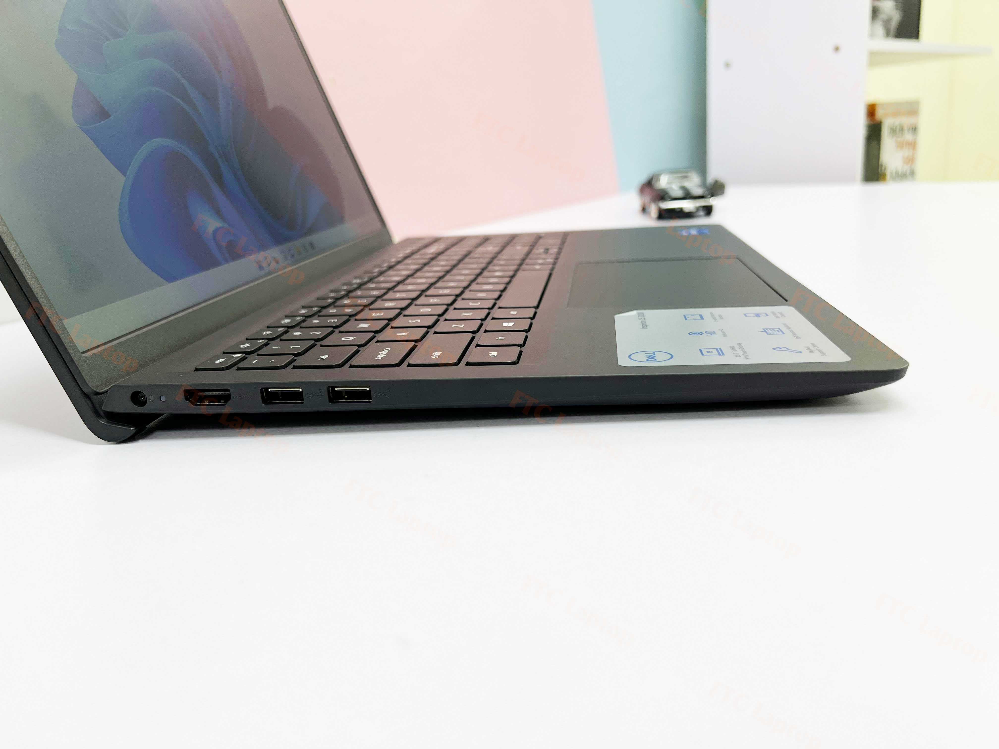 Dell Inspiron 15 - 3511 (Intel Core I5-1135G7 | RAM 8GB | SSD M.2 256GB | 15.6 Inch FHD WVA 1920x1080 | Card Intel Intel Iris Xe | Windows 11 Home)
