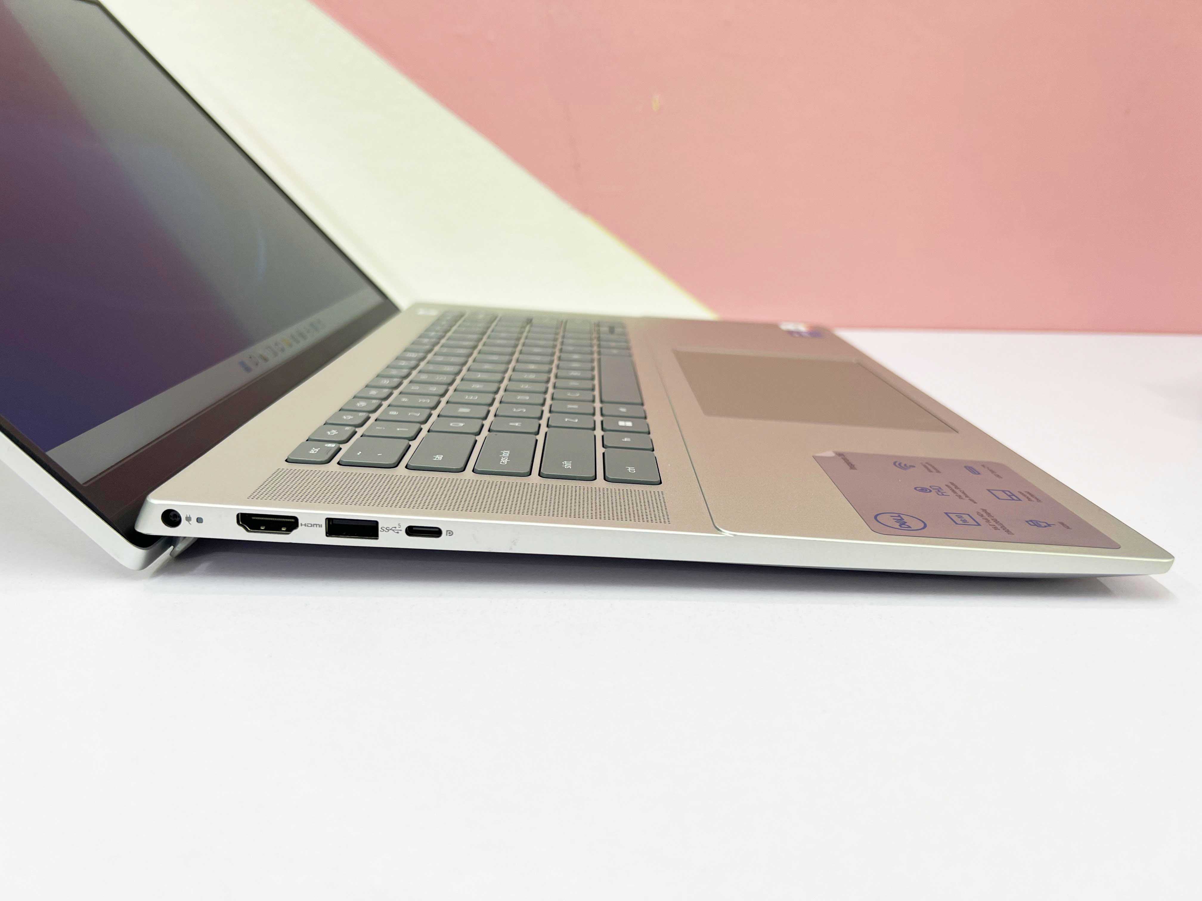 Dell Inspiron 16 5620 (Intel Core I7-1255U | RAM 16GB | SSD M.2 1TB | 16 Inch FHD+ 1920x1200 | Card On Intel Iris Xe)