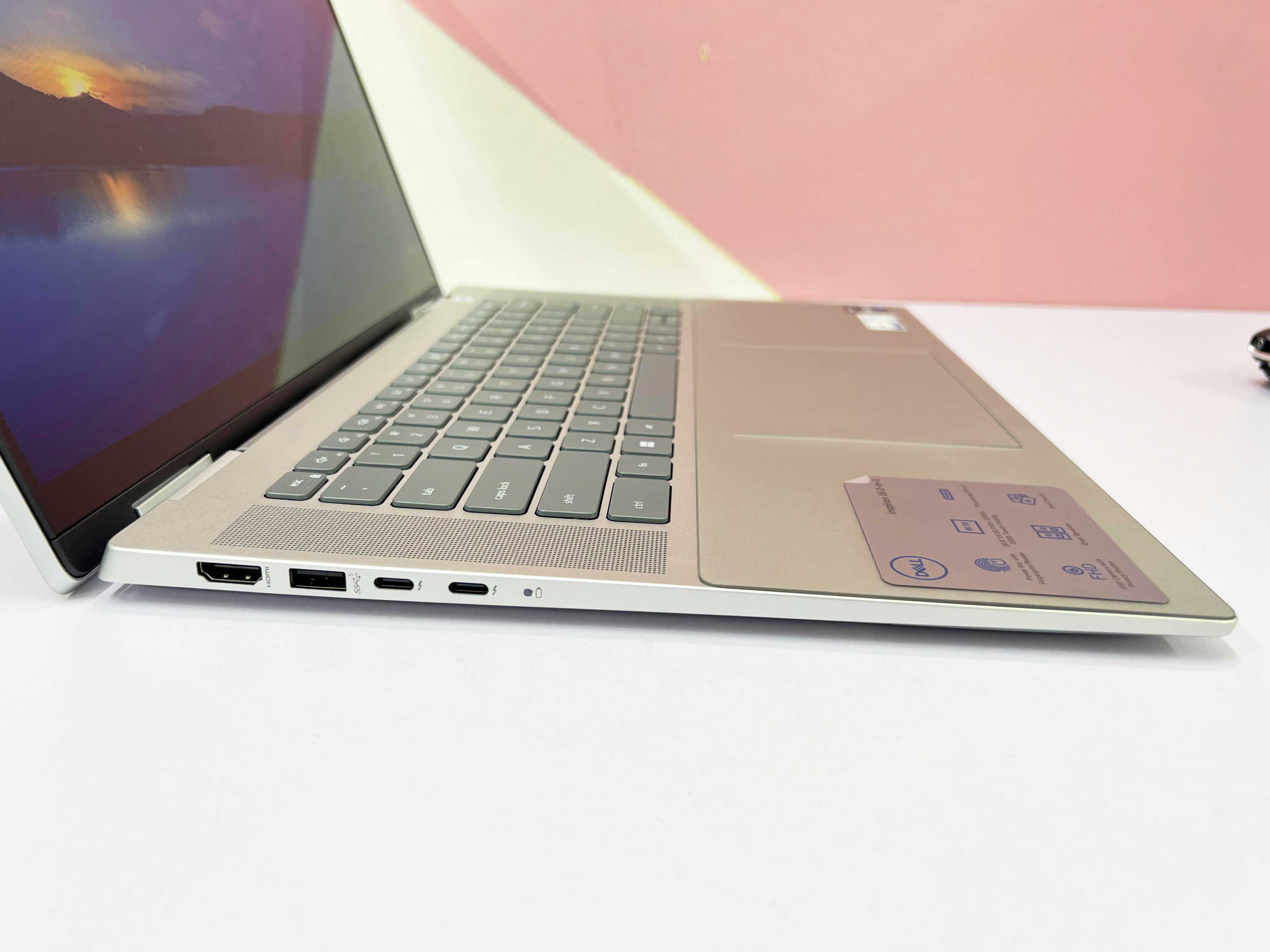 Dell Inspiron 7620 2in1 ( Intel Core I5-1235U | RAM 8GB | SSD M.2 512GB | 16 Inch FHD+ (1920 X 1200) | Card Intel Iris Xe Graphics )