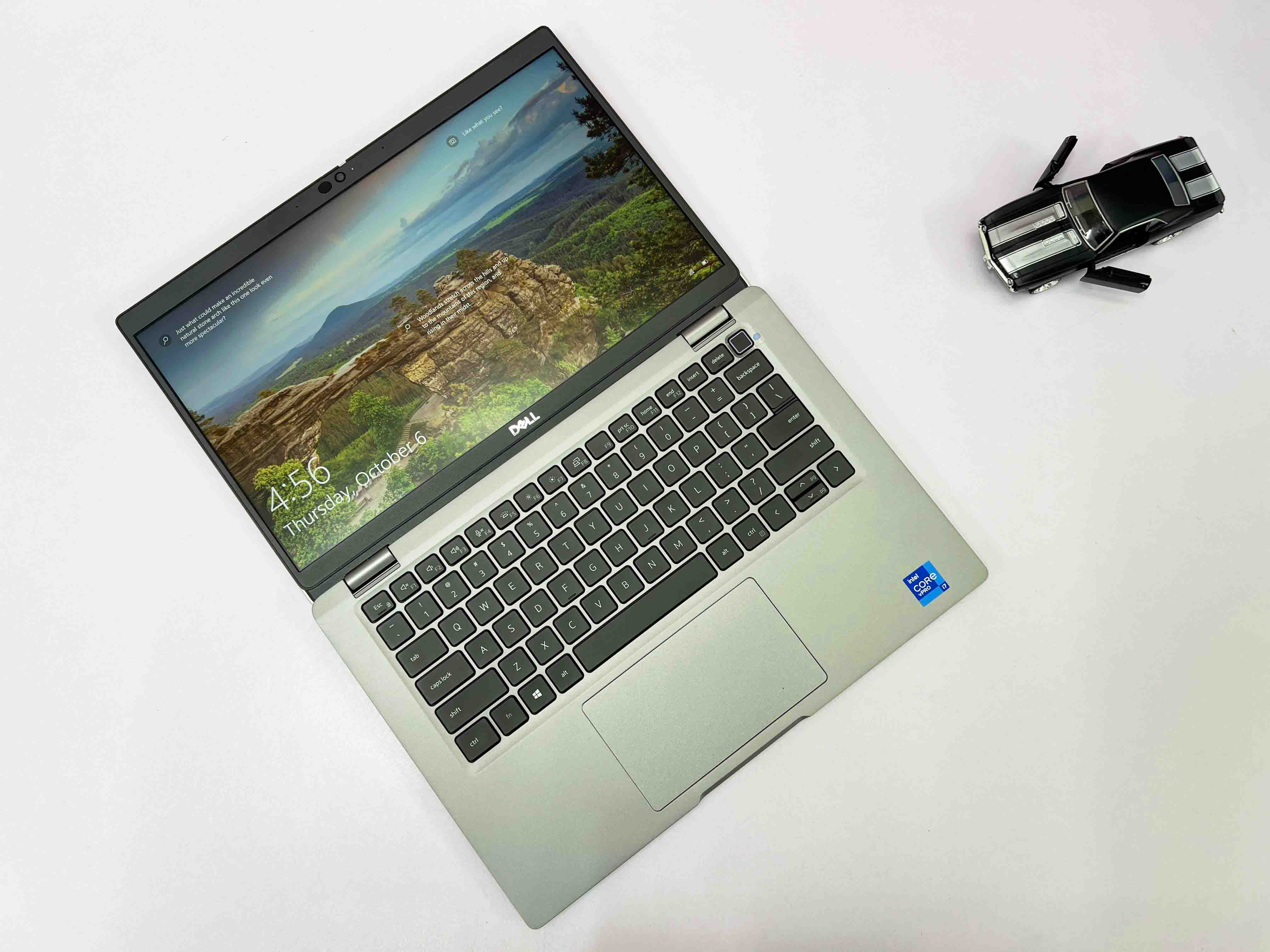 Dell Latitude 5320 (Intel Core I7-1185G7 | RAM 8GB | SSD M.2 512GB | 13.3 Inch FHD Touch (1920x1080) | Card Intel Iris Xe | Windows 10 Home)