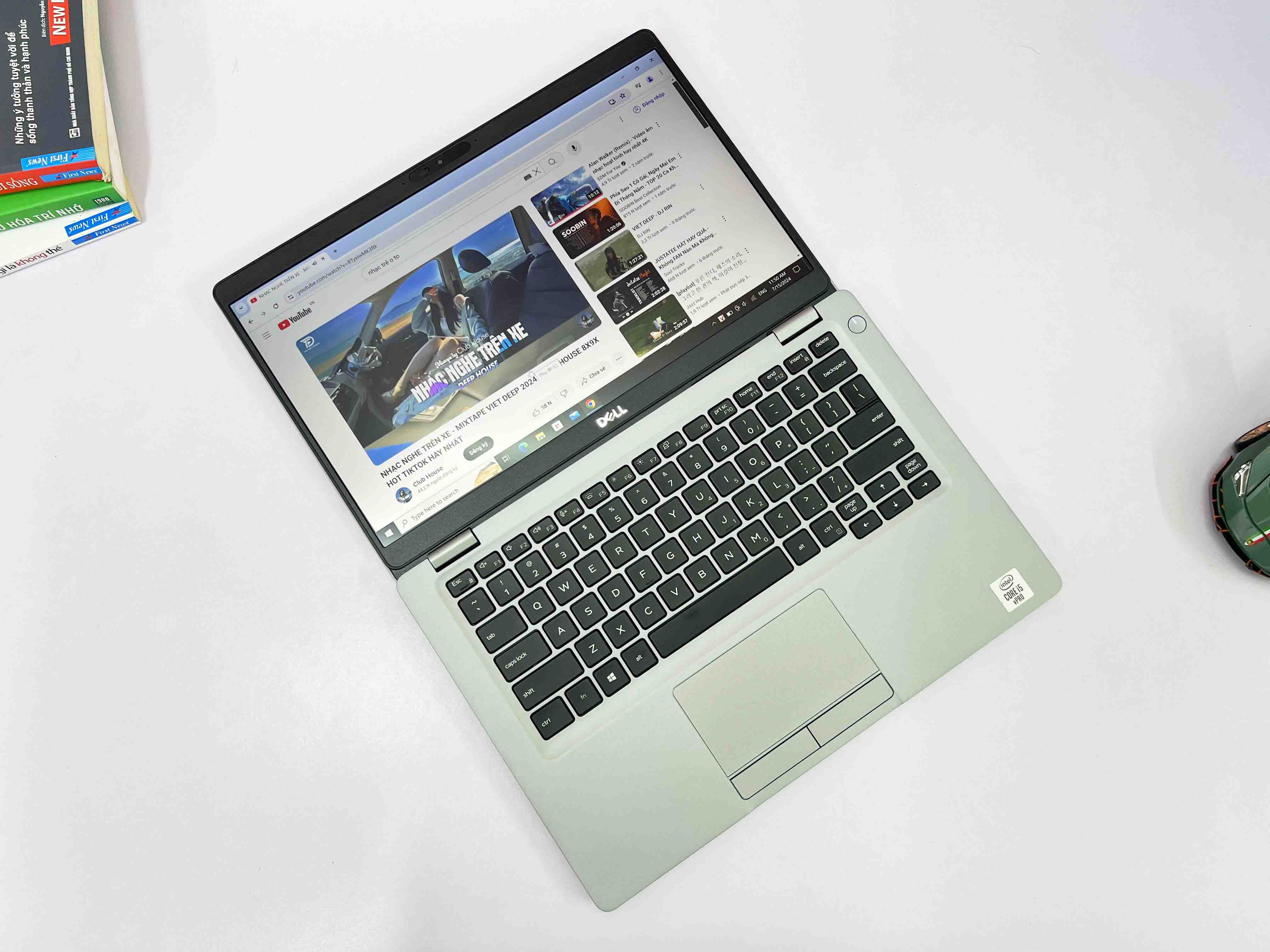 Dell Latitude 5310 Intel Core I5-10310U | RAM 8GB | SSD M.2 256GB | 13.3 Inch FHD (1920x1080) | Intel UHD Gaphics)