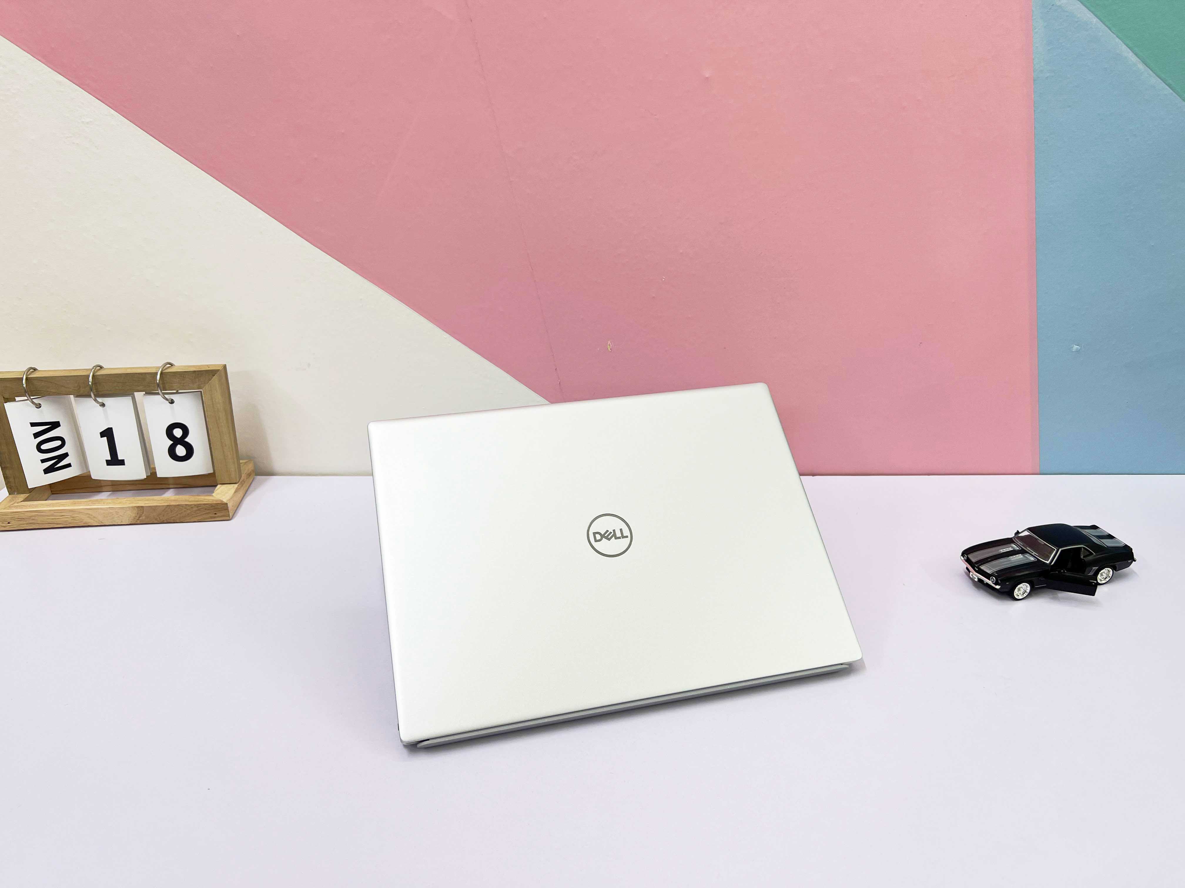 Dell Inspiron 5425 AMD Ryzen 5 5625U | RAM 16GB | SSD M.2 512GB | 14 Inch FHD+ (1920 X 1200) Touch | Card AMD Radeon Graphics R7 )