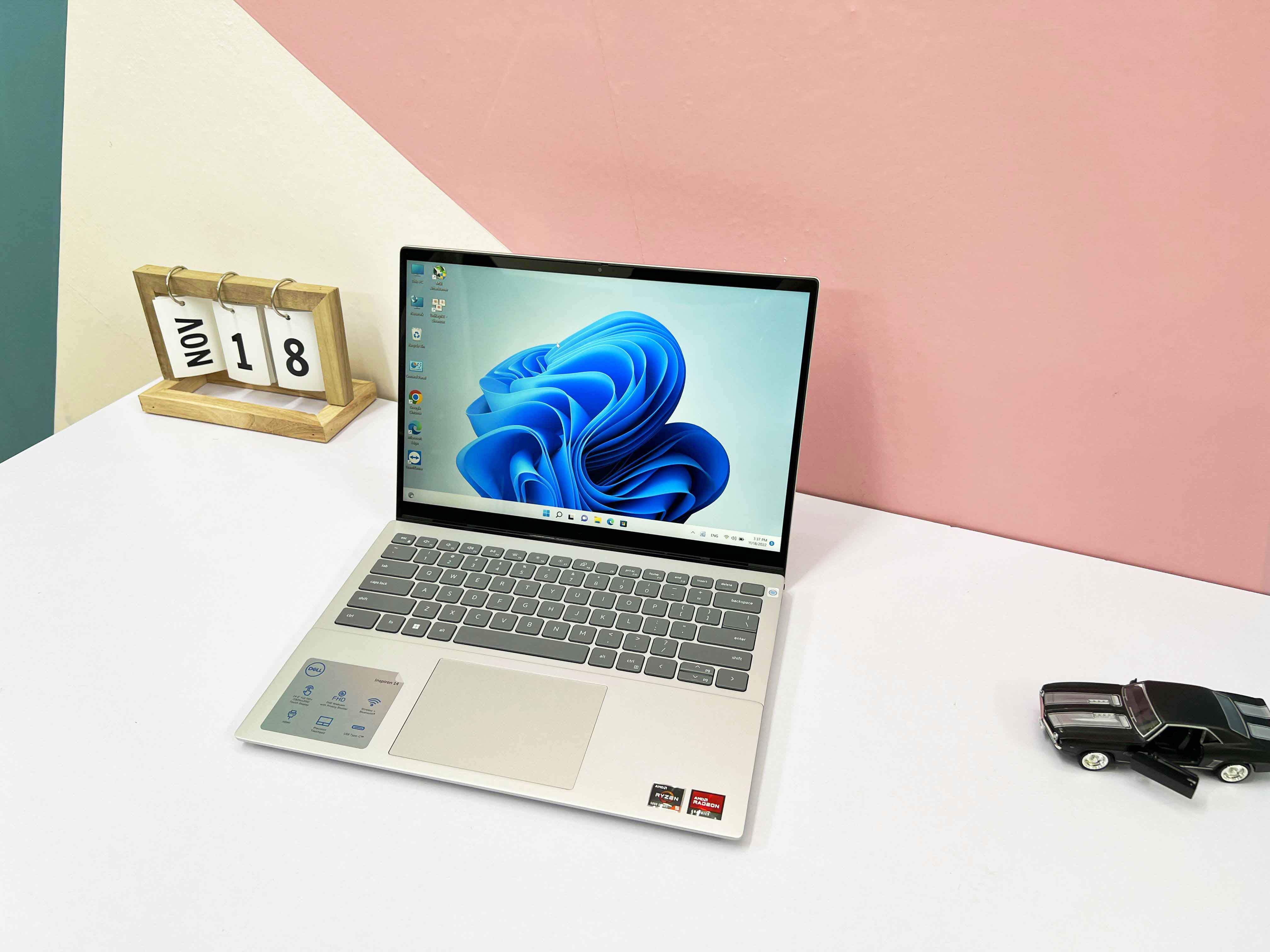 Dell Inspiron 5625 AMD Ryzen 7 5825U | RAM 16GB | SSD M.2 5 1TB | 16 Inch FHD+ (1920 X 1200) Touch | Card AMD Radeon Graphics R8 )