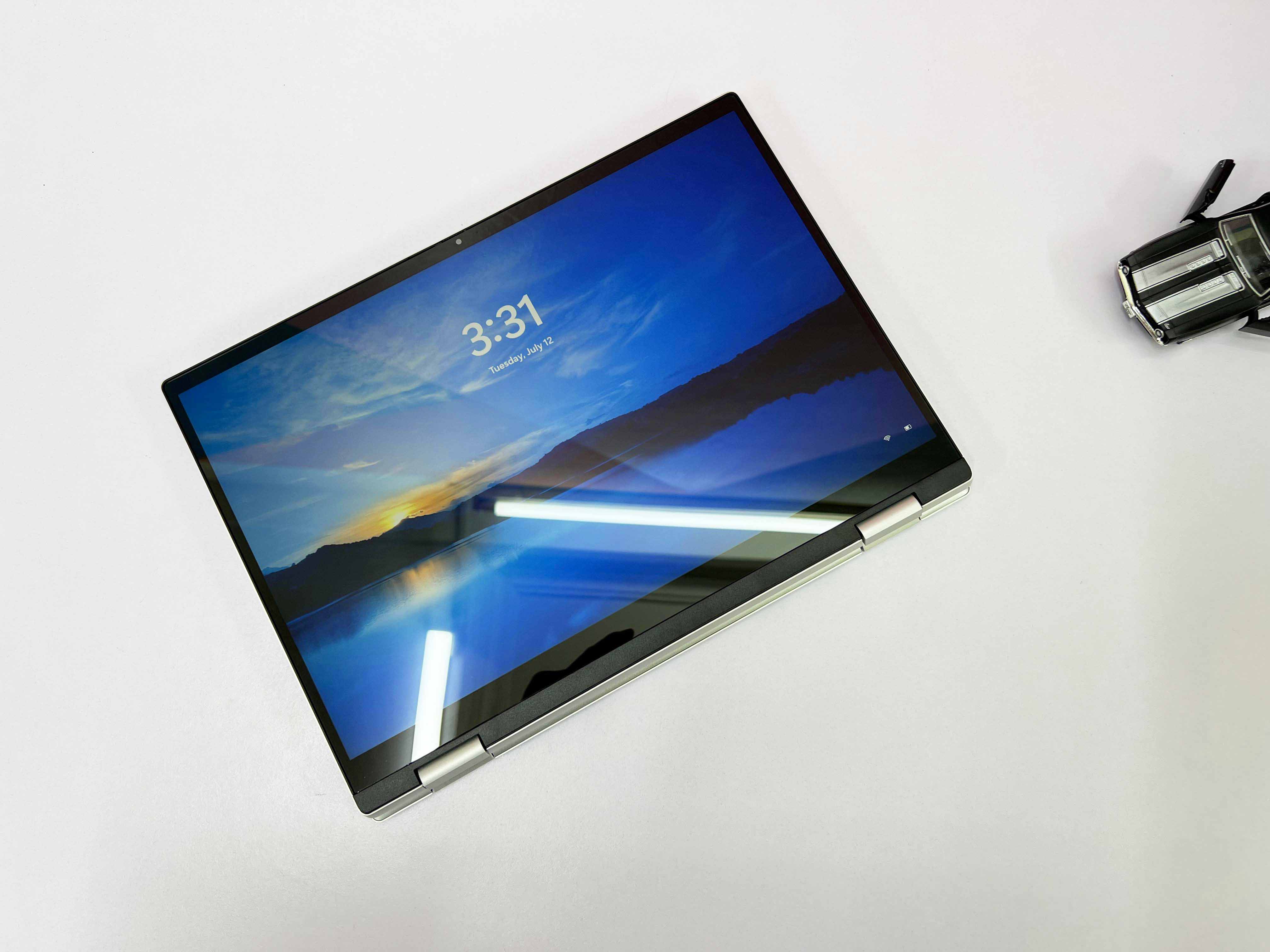 Dell Inspiron 7420 Core I7-1255U | RAM 16GB | SSD M.2 512GB | 14 Inch FHD+ (1920 X 1200) Touch 360 | Intel Iris Xe)