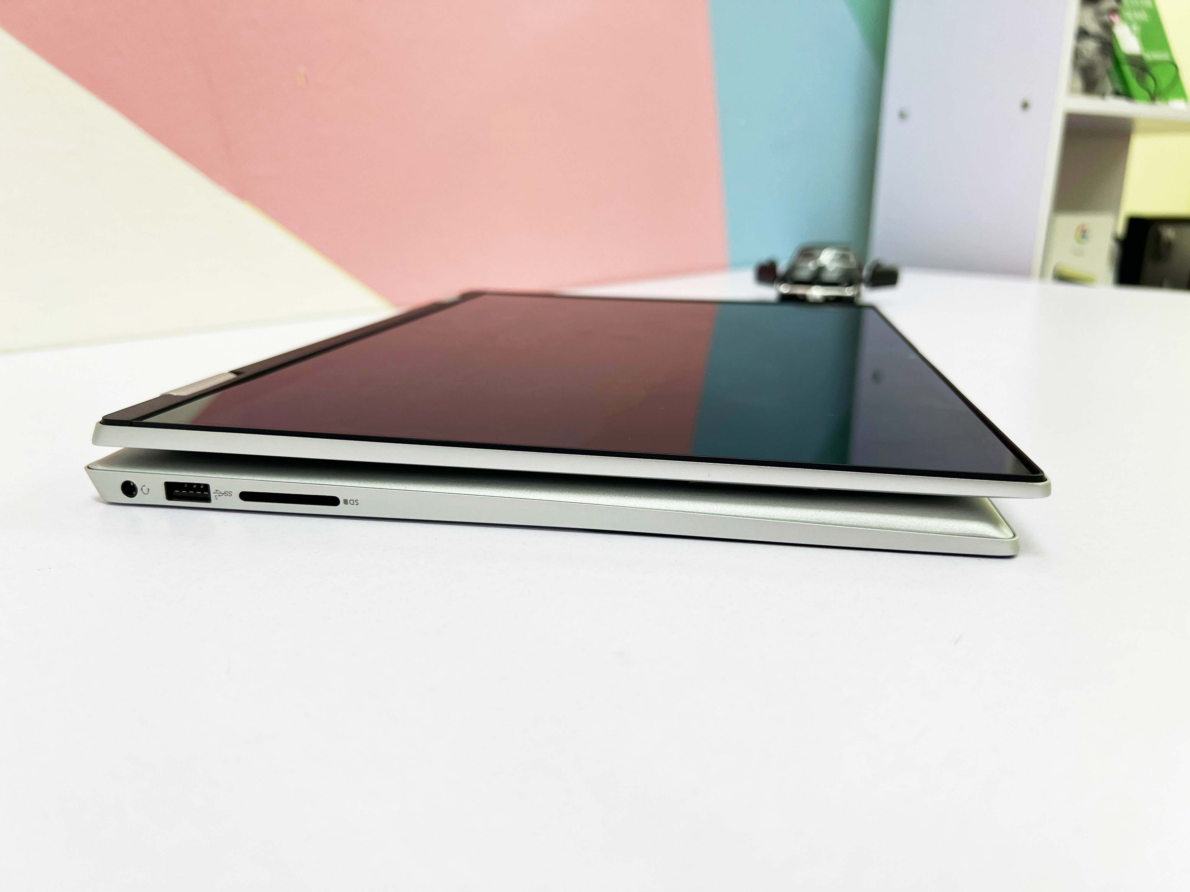 Dell Inspiron 7420 Core I7-1255U | RAM 16GB | SSD M.2 512GB | 14 Inch FHD+ (1920 X 1200) Touch 360 | Intel Iris Xe)
