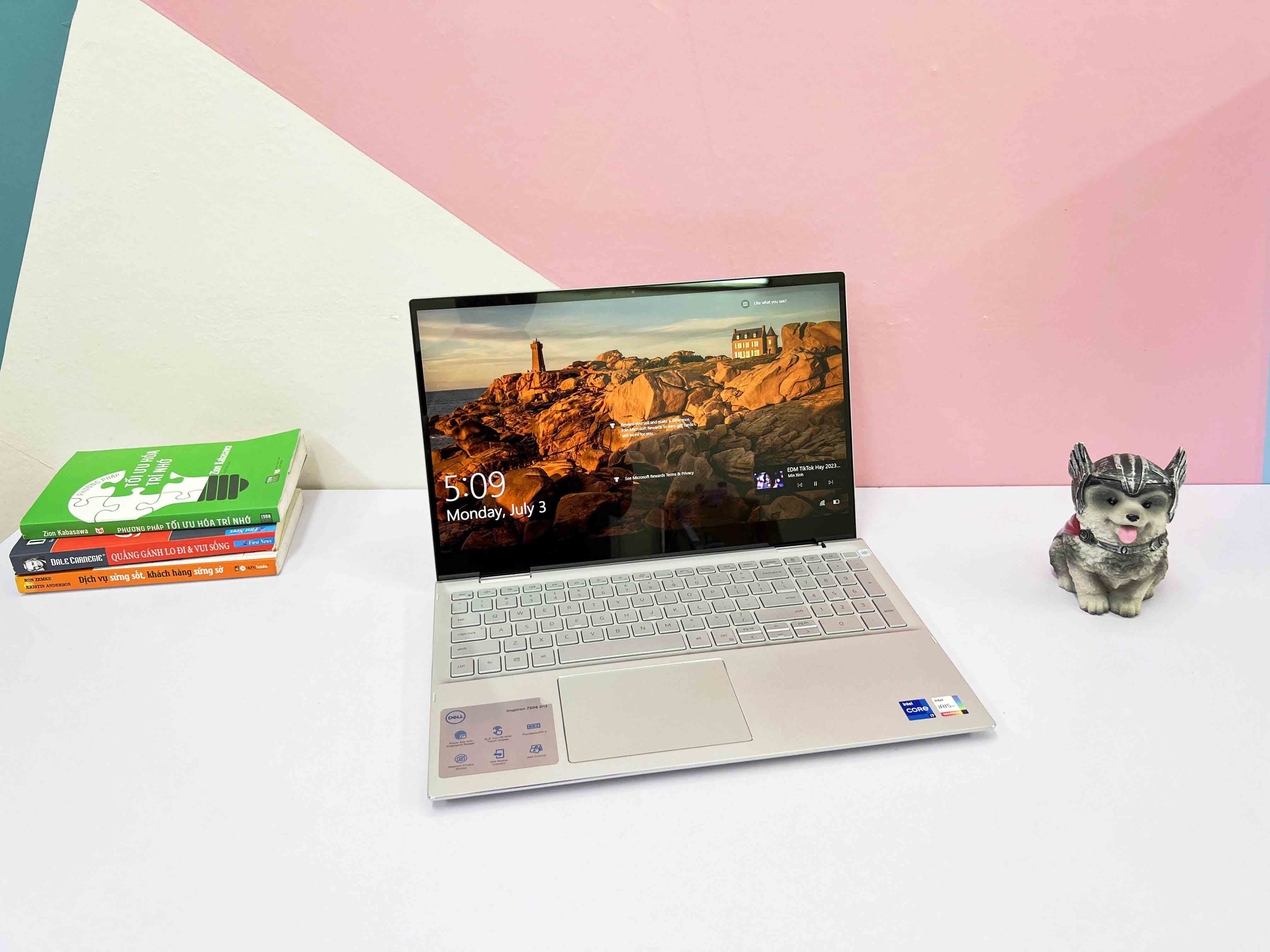 Dell Inspiron 7506 2in1 Core I7-1165G7 | RAM 8GB | SSD M.2 512GB | 15.6 Inch FHD WVA (1920x1080) Gập 360 | Card On Intel Iris Xe Graphics )