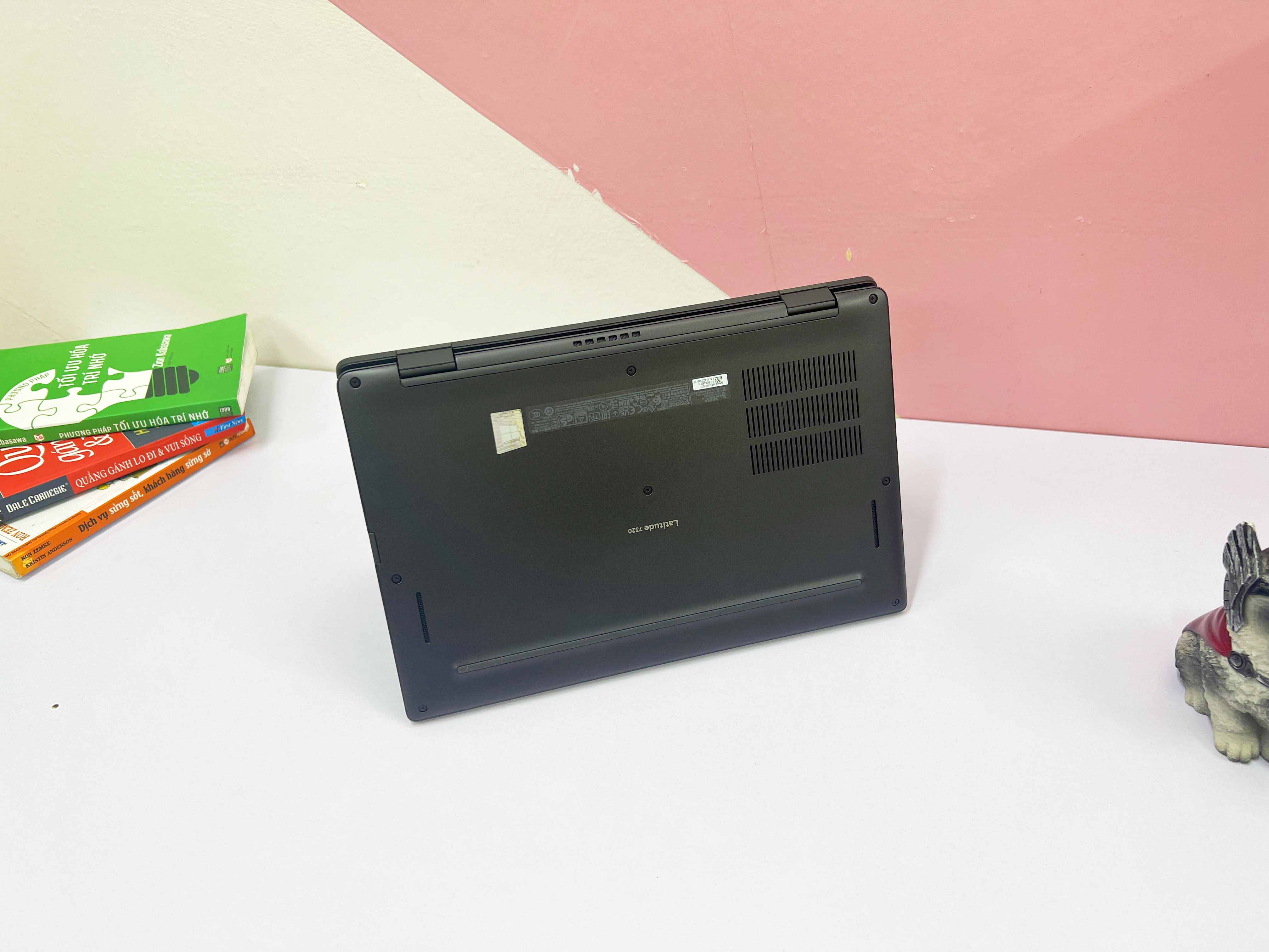 Dell Latitude 7320 I5-1135G7 | RAM 8GB | SSD M.2 256GB | 13.3 Inch FHD (1920 X 1080) | Intel Iris Xe