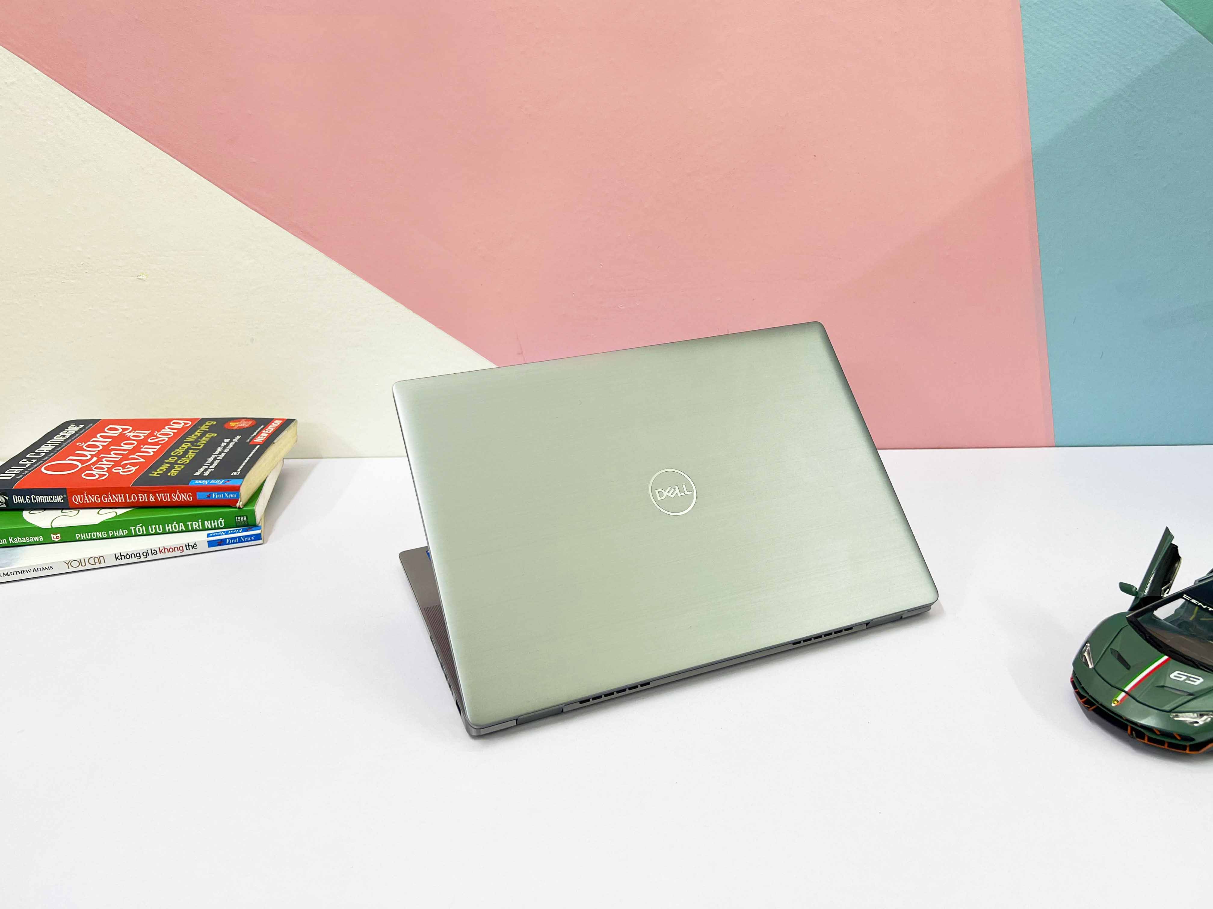 Dell Latitude 9420 Intel Core I7-1185G7 | RAM 16GB | SSD M.2 512GB | 14 Inch FHD+ (1920x1200) | Card Intel Iris Xe)