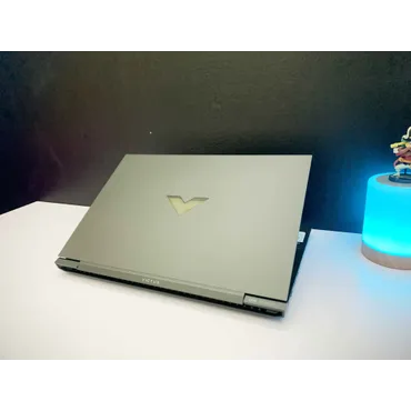 HP Victus 16 16-e0011wm (AMD Ryzen 5-5600H | RAM 8GB |SSD M.2 NVMe 256GB | 16.1" Full HD 1920 X1080 | Card AMD Radeon RX 5500M 4 GB GDDR6)