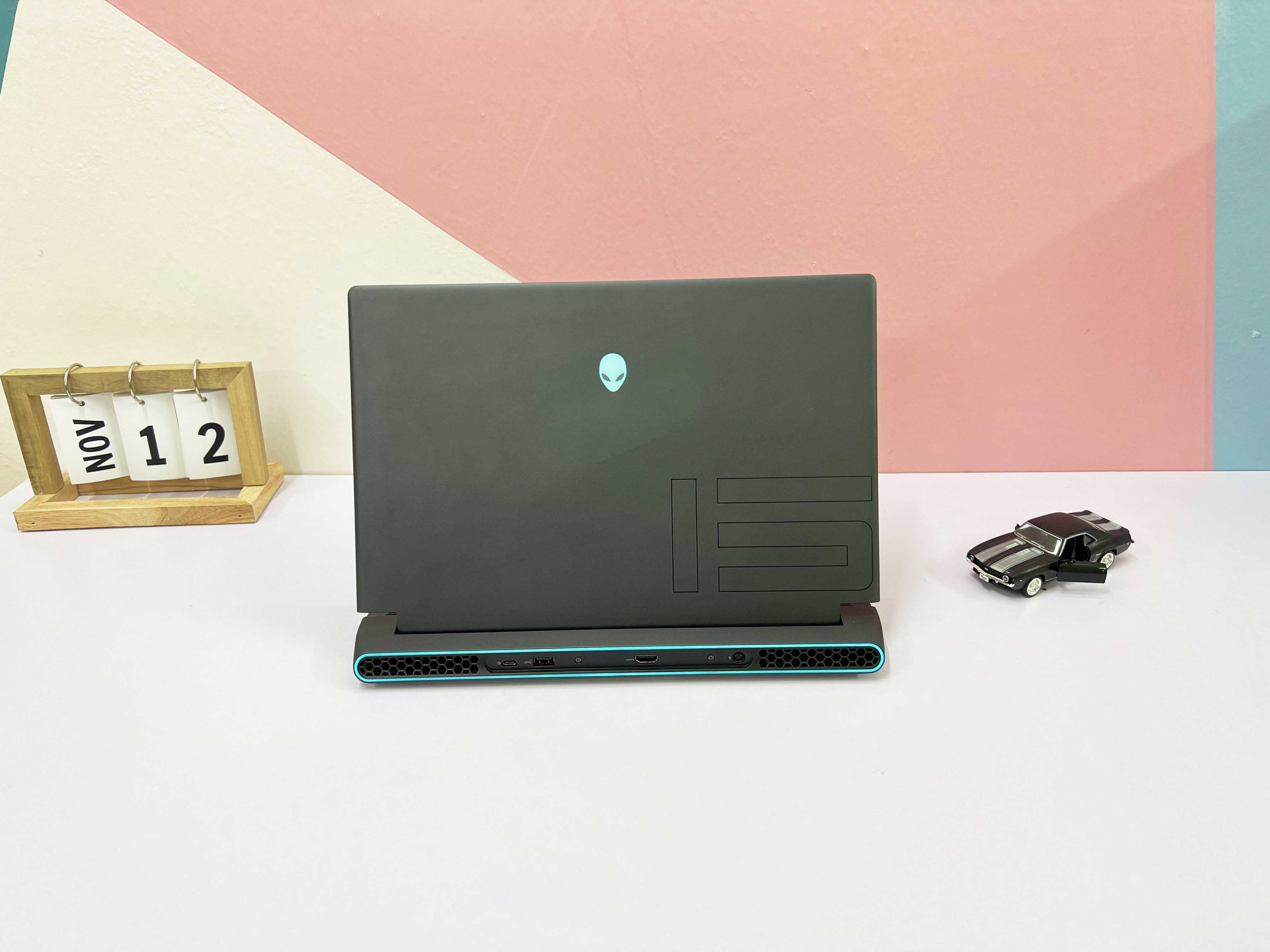 Alienware M15 Ryzen Edition R5 | AMD Ryzen 7 5800H | NVIDIA GeForce RTX 3050Ti 4GB