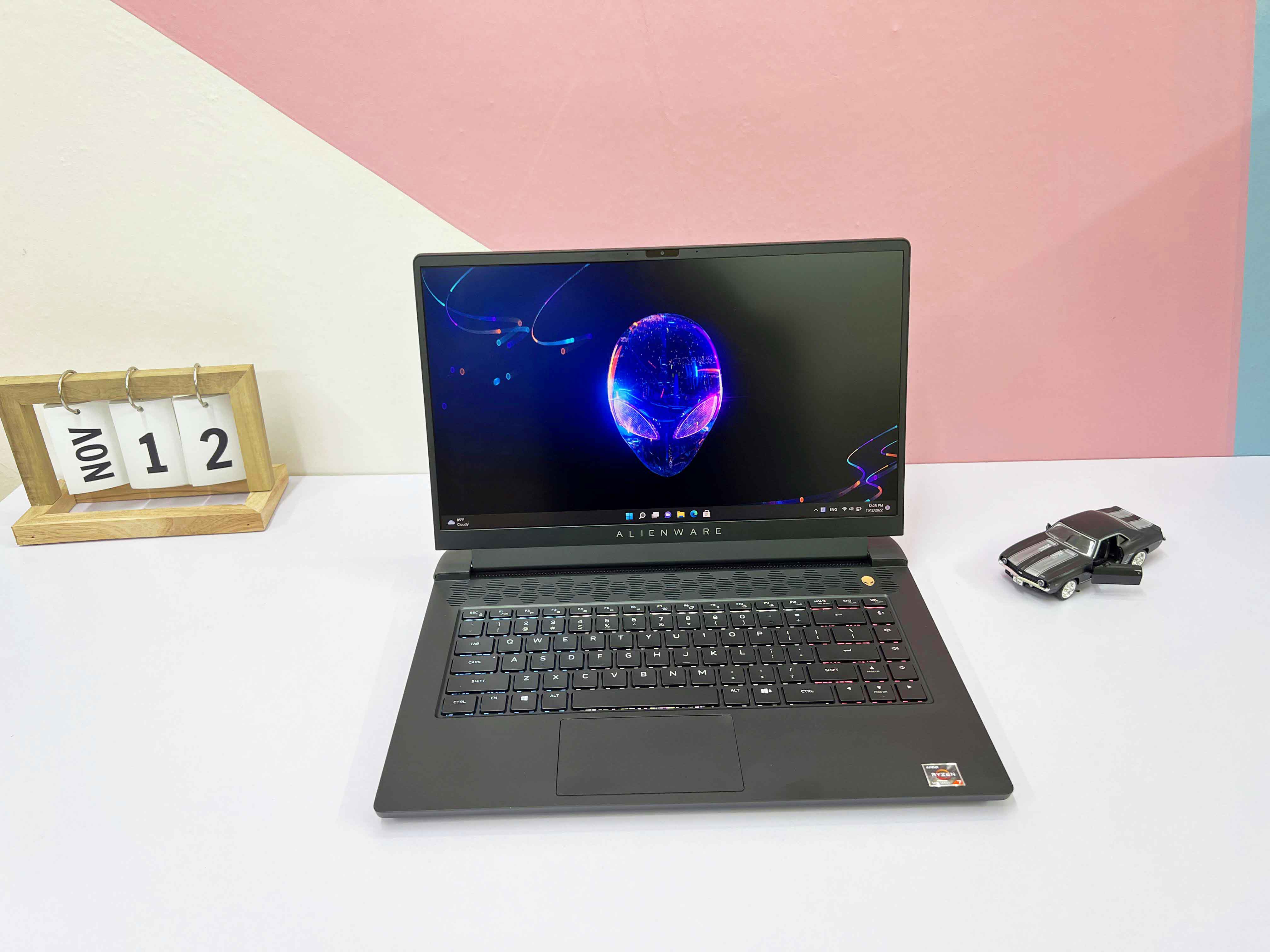 Alienware M15 Ryzen Edition R5 | AMD Ryzen 7 5800H | NVIDIA GeForce RTX 3050Ti 4GB