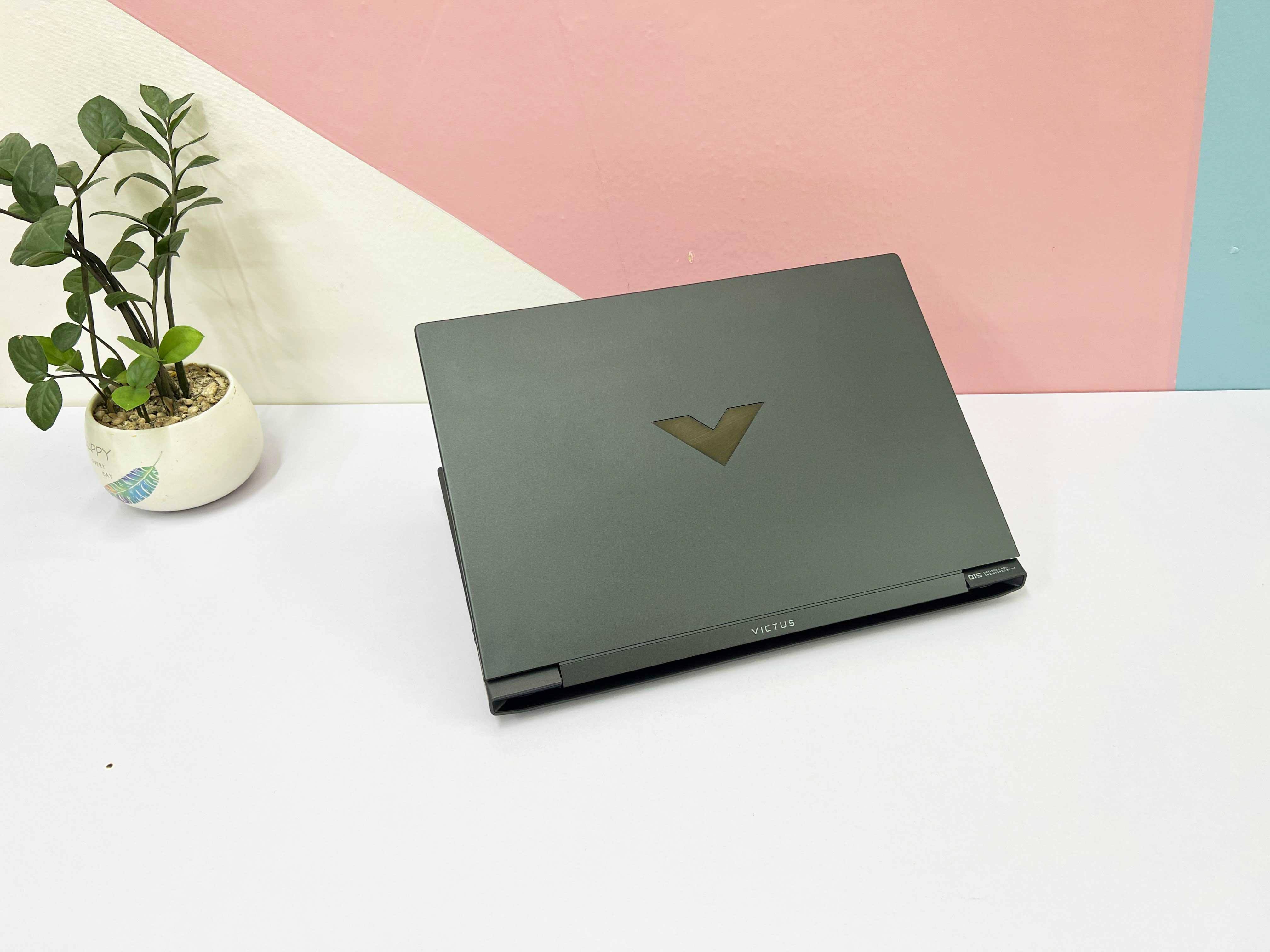 HP Victus 15 15-fa0031dx (Intel Core I5-12450H | RAM 8GB |SSD M.2 NVMe 512GB | 15.6" Full HD 1920 X1080 | Card NVIDIA GeForce GTX 1650 4GB GDDR6)