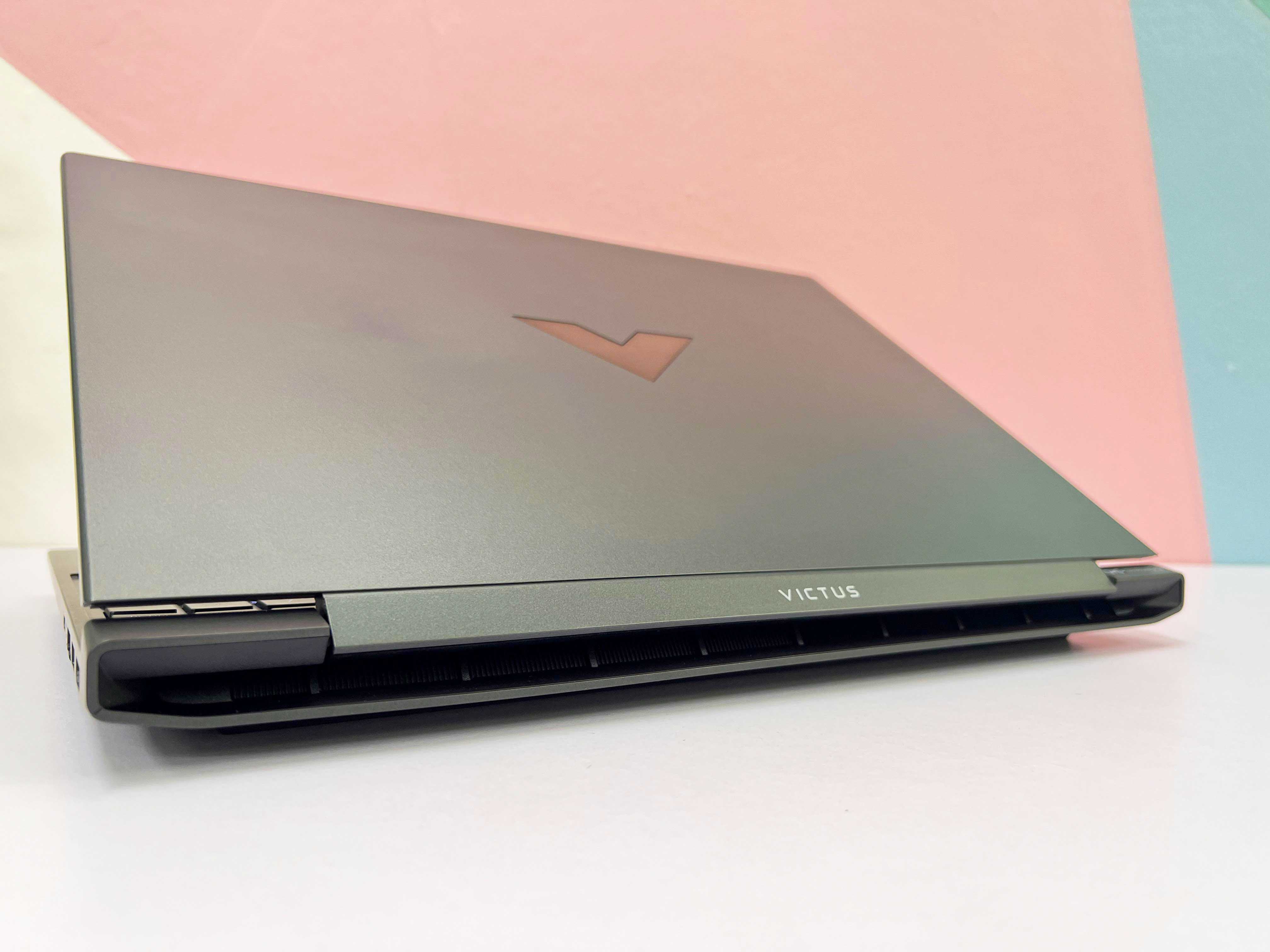 HP Victus 15 15-fa0031dx (Intel Core I5-12450H | RAM 8GB |SSD M.2 NVMe 512GB | 15.6" Full HD 1920 X1080 | Card NVIDIA GeForce GTX 1650 4GB GDDR6)
