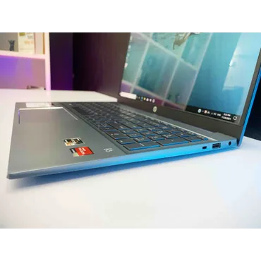 HP Pavilion 15 15-eh1052wm (AMD Ryzen 5 5500U | RAM 8GB | SSD 512GB | 15.6" FHD IPS 1920x1080 | Card AMD Radeon Graphics R7)