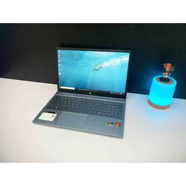 HP Pavilion 15 15-eh1070wm (AMD Ryzen 7 5700U | RAM 8GB | SSD 512GB | 15.6" FHD IPS 1920x1080 | Card AMD Radeon Graphics R8)