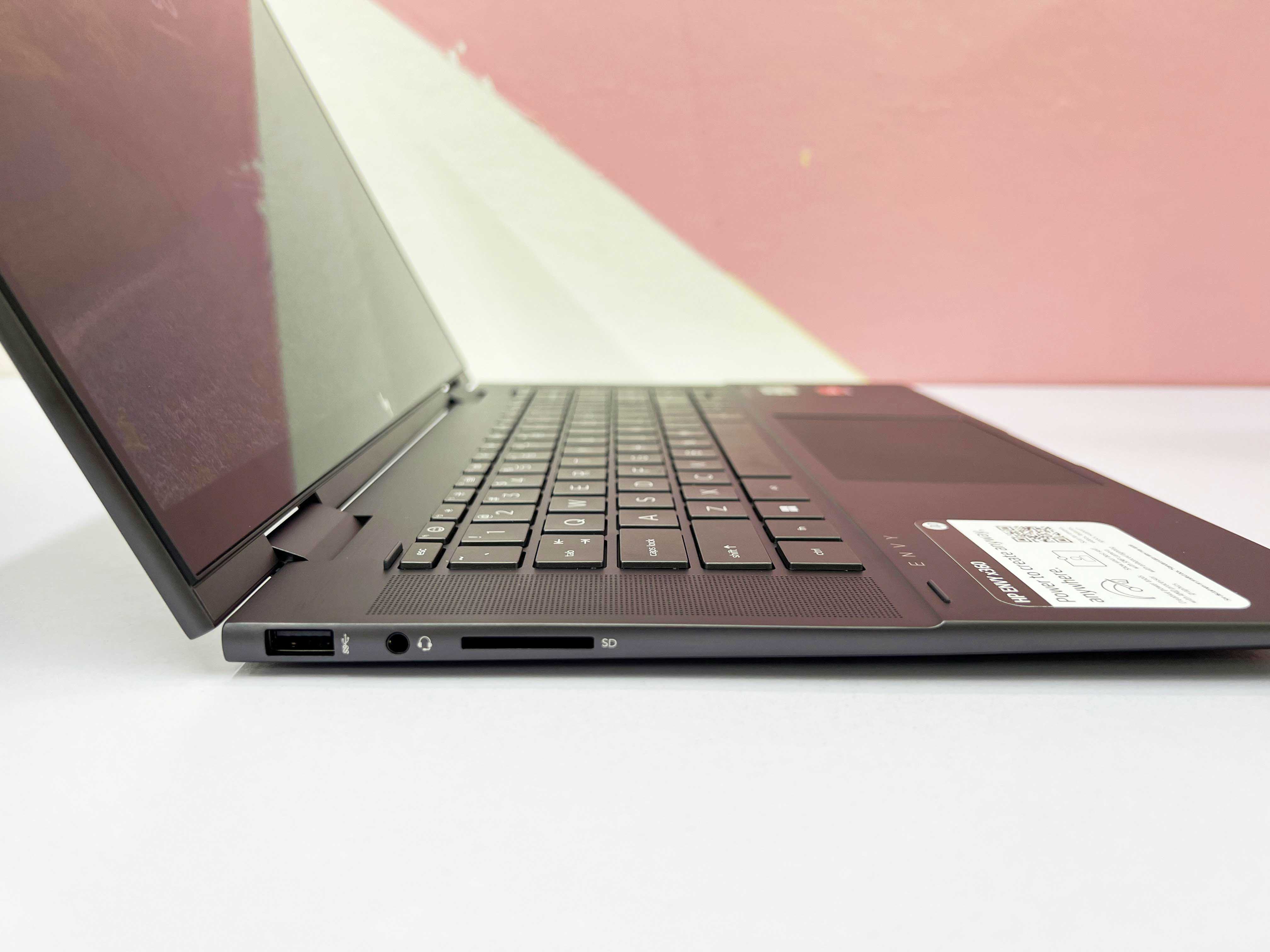 HP Envy X360 2in1 Laptop 15-ey0013dx (AMD Ryzen 5 5625U | RAM 8GB | SSD 256GB | 15.6" FHD Touch Screen 360 (1920 X 1080) | Card On AMD Radion Graphics R7)