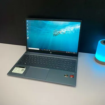 HP Pavilion 15 15-eh1052wm (AMD Ryzen 5 5500U | RAM 8GB | SSD 512GB | 15.6" FHD IPS 1920x1080 | Card AMD Radeon Graphics R7)