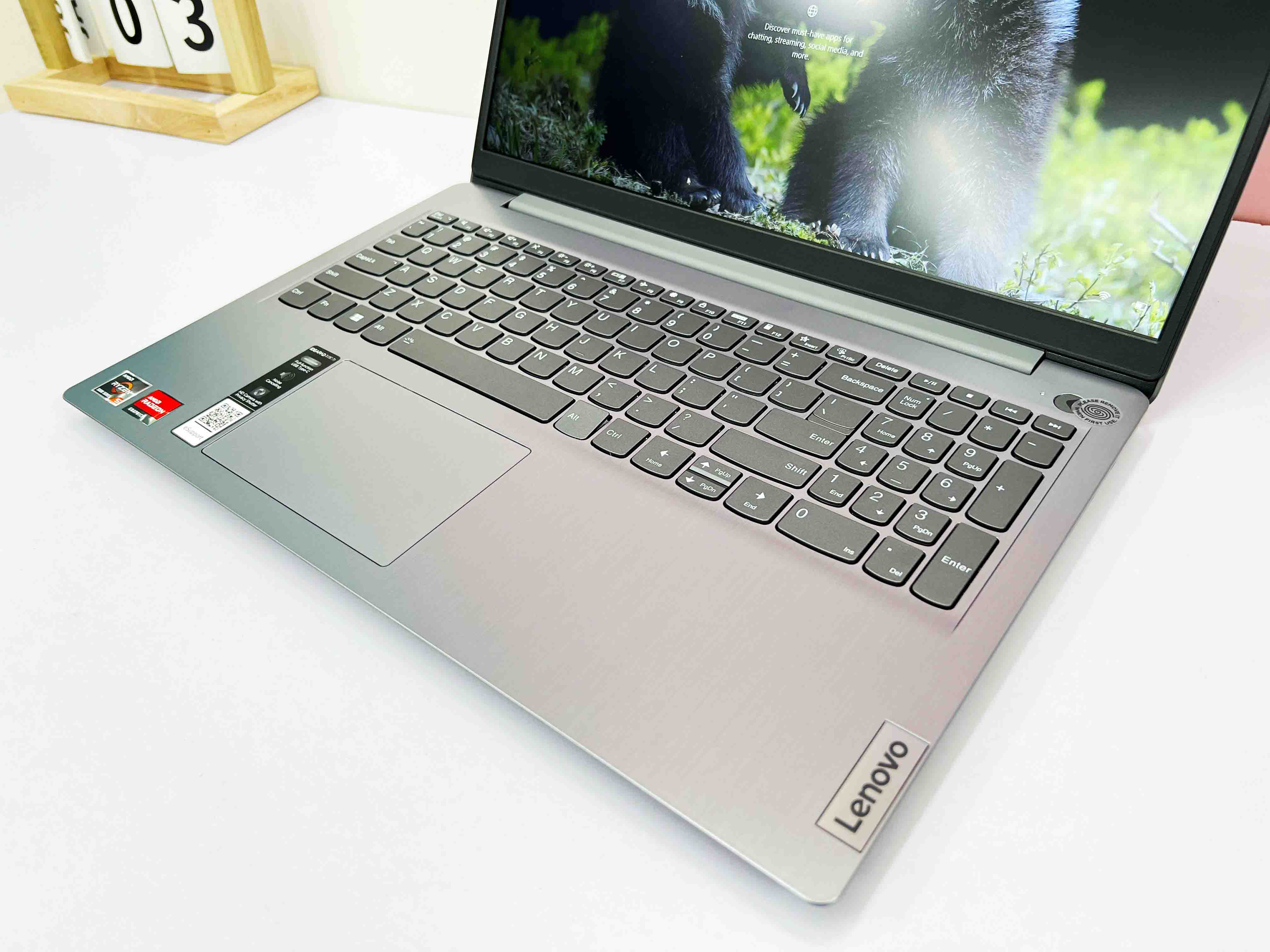 Lenovo IdeaPad 3 15ABA7 ( AMD Ryzen 5 5625U | RAM 16GB | SSD Nvme 512GB | 15.6" FHD (1920 X 1080) | AMD Radeon Graphics R7)