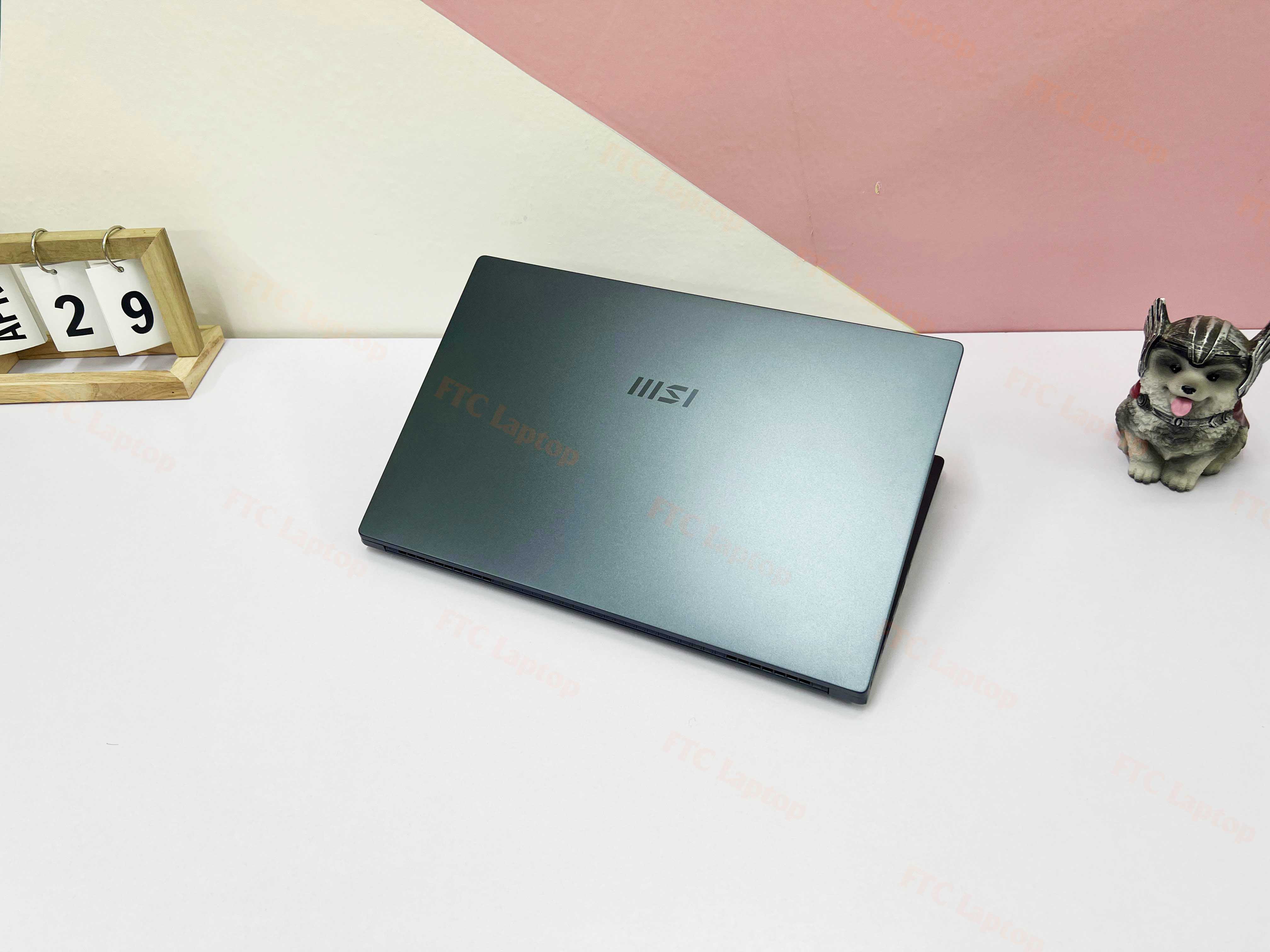 MSI Modern 15.6 Ultrabook 15 A11MU-653 (Core I7-1195G7 | RAM 8GB | SSD Nvme 512GB | 15.6 Inch FHD IPS (1920x1080) | Card Intel Iris Xe Graphics )